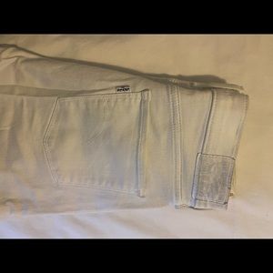 Levi’s 311 white shaping skinny jeans